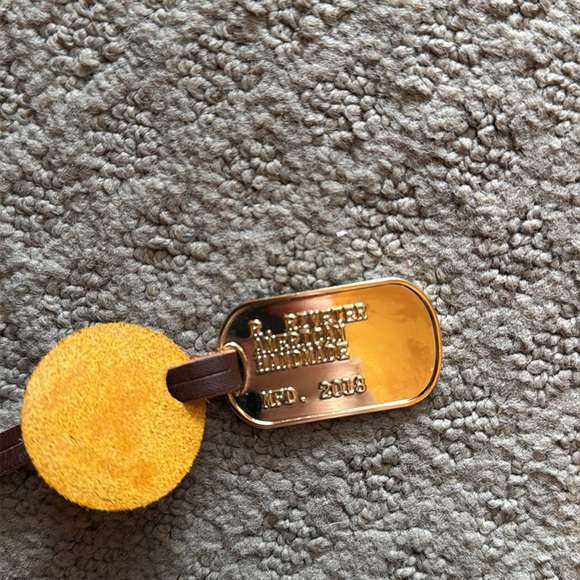 R. Riviter tag charm - Picture 2 of 3